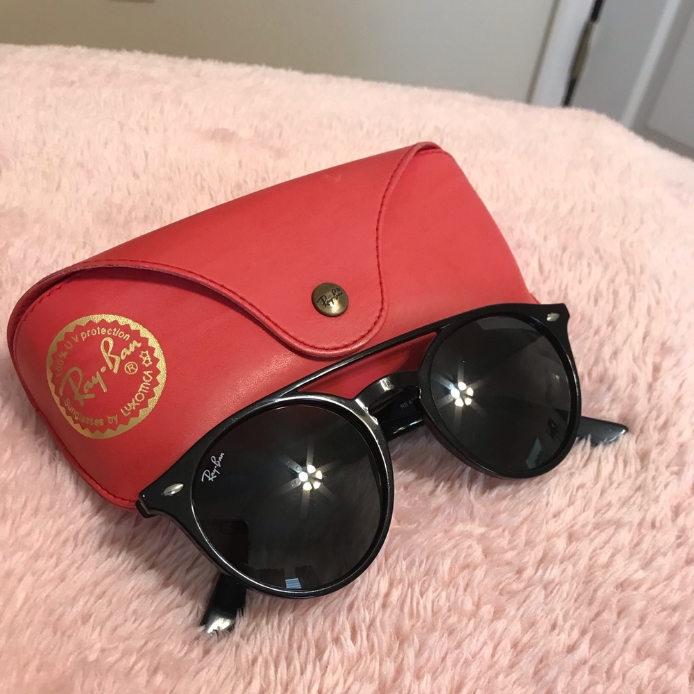 Black Raybans